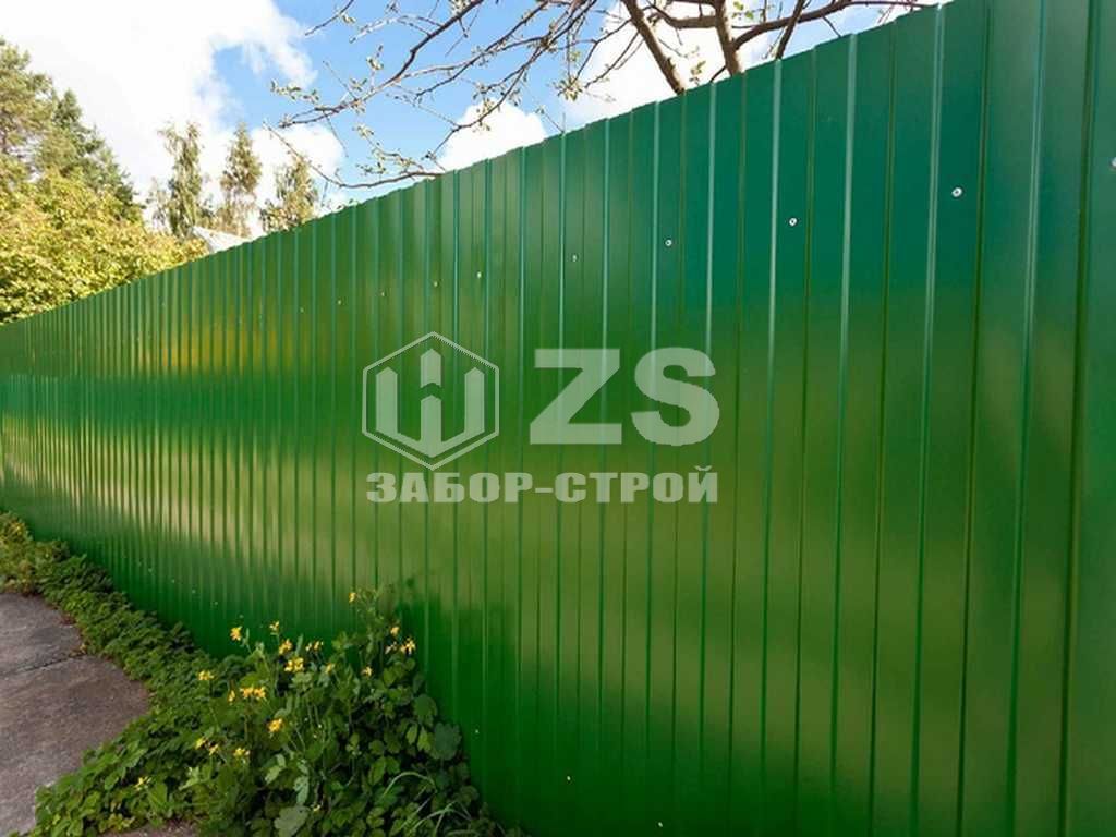 Недорогой забор из профнастила 30 метров